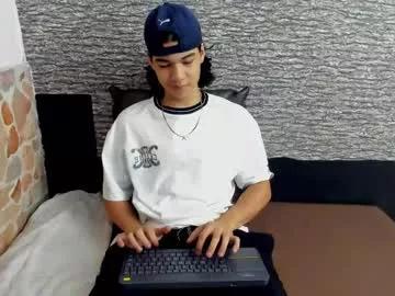 zackss_player from Chaturbate is Freechat
