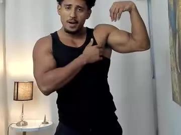 Discover the thrill of findom with our livestreamers, featuring butt-naked wildness while dancing and playing with their intimate vibrating toys.