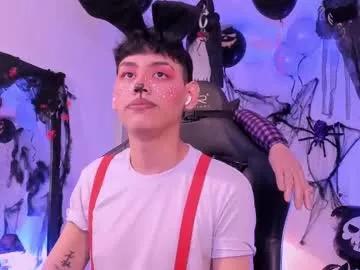 zeus_blaze from Chaturbate is Freechat