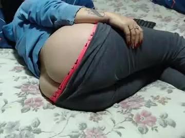 zoeecruz from Chaturbate