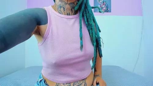 Girls free live sex cams: Check out the satisfaction of typing and cam2cam with our sensual livestreamers, who will teach you all about temptation and desires with their smoking hot physiques.