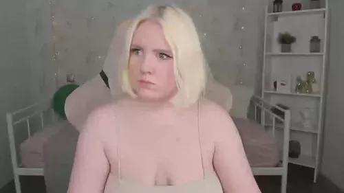 Girls free live sex cams: Check out the satisfaction of typing and cam2cam with our sensual livestreamers, who will teach you all about temptation and desires with their smoking hot physiques.