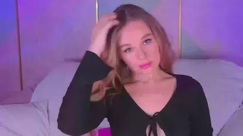 Photos of beatriceesmont from Cherry is Freechat