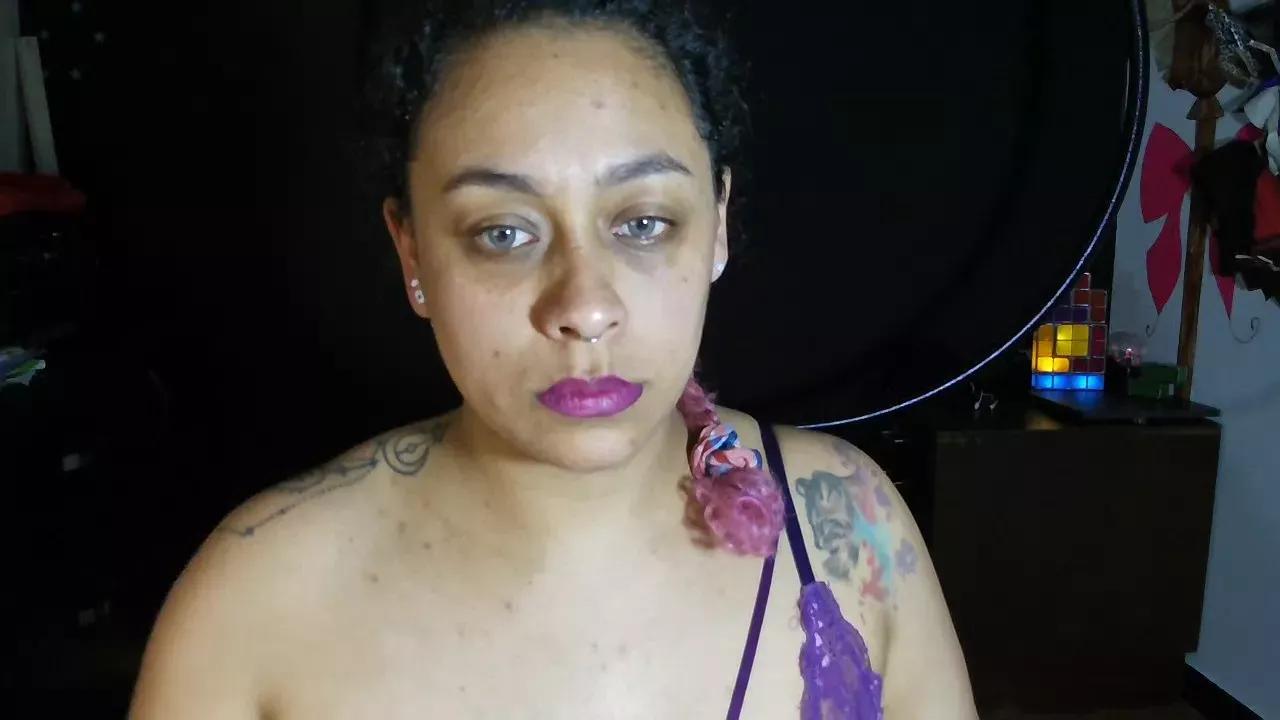 Photos of catablue from Cherry is Freechat