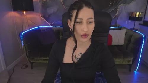Girls free live sex cams: Check out the satisfaction of typing and cam2cam with our sensual livestreamers, who will teach you all about temptation and desires with their smoking hot physiques.