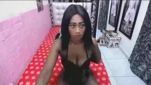 Photos of honeychanne from Cherry is Freechat