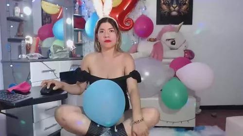 Girls free live sex cams: Check out the satisfaction of typing and cam2cam with our sensual livestreamers, who will teach you all about temptation and desires with their smoking hot physiques.