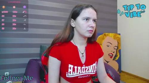 Girls free live sex cams: Check out the satisfaction of typing and cam2cam with our sensual livestreamers, who will teach you all about temptation and desires with their smoking hot physiques.