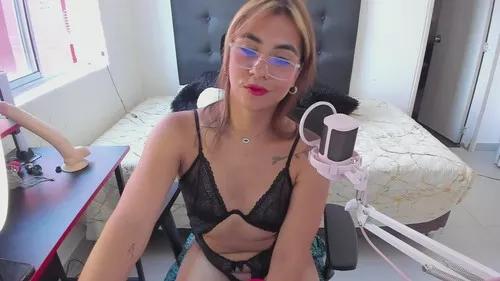 Photos of kamilasalazar from Cherry is Freechat