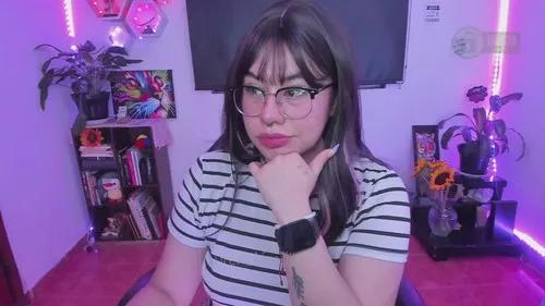 Girls free live sex cams: Check out the satisfaction of typing and cam2cam with our sensual livestreamers, who will teach you all about temptation and desires with their smoking hot physiques.