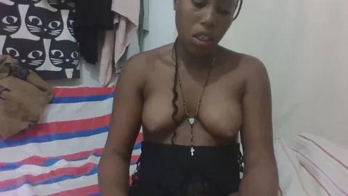 Girls free live sex cams: Check out the satisfaction of typing and cam2cam with our sensual livestreamers, who will teach you all about temptation and desires with their smoking hot physiques.