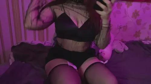 Spur your dreams, talk and cam2cam with smoking hot bigclit and assplay freechat cam hosts. Our picks of naughty trimmed-white, strapon & cheapest-privates-white live cams will incite your thirst. Discover their live productions here for free!
