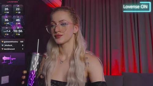 Photos of lucylexton from Cherry is Freechat