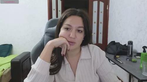 Girls free live sex cams: Check out the satisfaction of typing and cam2cam with our sensual livestreamers, who will teach you all about temptation and desires with their smoking hot physiques.
