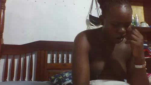 Photos of newebony from Cherry is Freechat