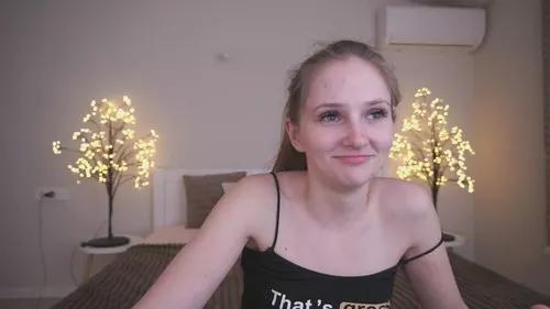 Girls free live sex cams: Check out the satisfaction of typing and cam2cam with our sensual livestreamers, who will teach you all about temptation and desires with their smoking hot physiques.