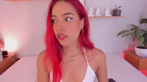 Girls free live sex cams: Check out the satisfaction of typing and cam2cam with our sensual livestreamers, who will teach you all about temptation and desires with their smoking hot physiques.