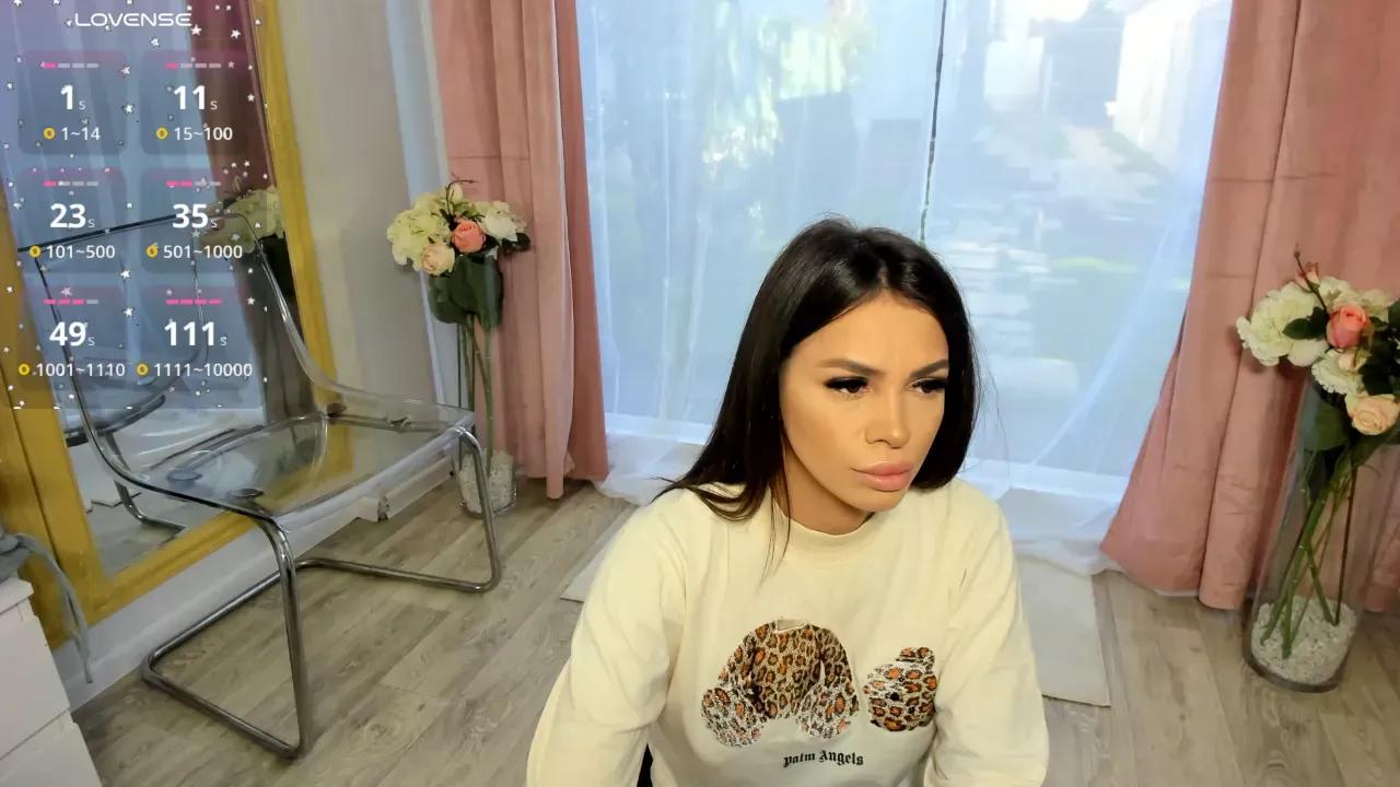 Girls free live sex cams: Check out the satisfaction of typing and cam2cam with our sensual livestreamers, who will teach you all about temptation and desires with their smoking hot physiques.