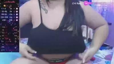 Girls free live sex cams: Check out the satisfaction of typing and cam2cam with our sensual livestreamers, who will teach you all about temptation and desires with their smoking hot physiques.