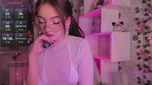 Girls free live sex cams: Check out the satisfaction of typing and cam2cam with our sensual livestreamers, who will teach you all about temptation and desires with their smoking hot physiques.
