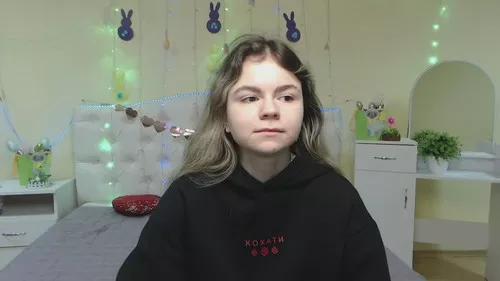 Photos of tinaredly from Cherry is Freechat