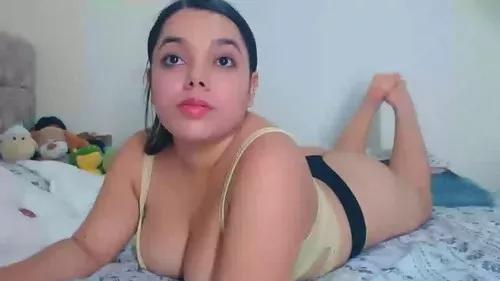 Photos of vanessaconor from Cherry is Freechat