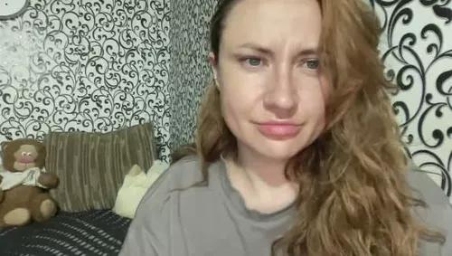 Girls free live sex cams: Check out the satisfaction of typing and cam2cam with our sensual livestreamers, who will teach you all about temptation and desires with their smoking hot physiques.