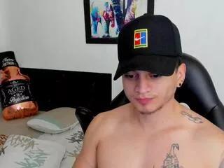 Photos of ahiezer from Flirt4Free is Away