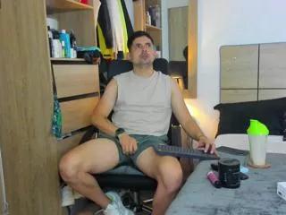 alessandro_sweet from Flirt4Free is Freechat
