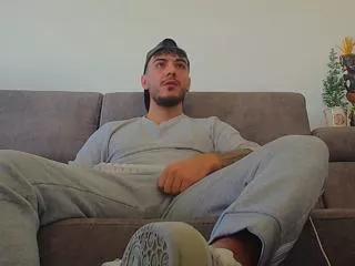 andrew_bannerr from Flirt4Free is Freechat