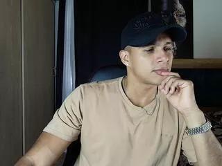 andy_corleone from Flirt4Free is Freechat