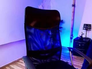 angeel_thomas from Flirt4Free is Freechat