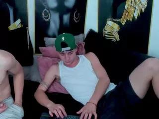 angel_jake from Flirt4Free is Freechat