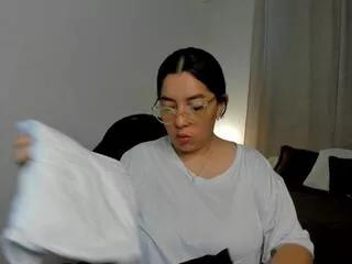 angela_lenox from Flirt4Free is Freechat