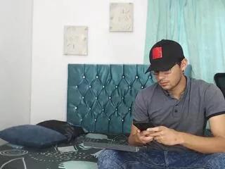 ansel_alex from Flirt4Free is Freechat