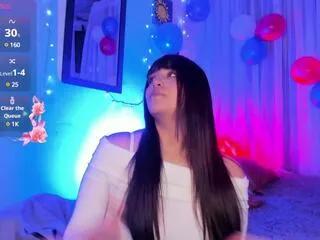 bellaa_green from Flirt4Free is Freechat
