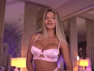 Girls free live sex cams: Check out the satisfaction of typing and cam2cam with our sensual livestreamers, who will teach you all about temptation and desires with their smoking hot physiques.