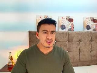 chris_clarck from Flirt4Free is Freechat