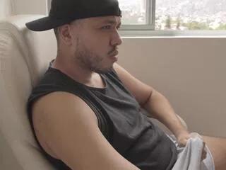 christian_harris from Flirt4Free is Freechat