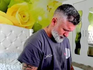 christiano_r from Flirt4Free is Freechat