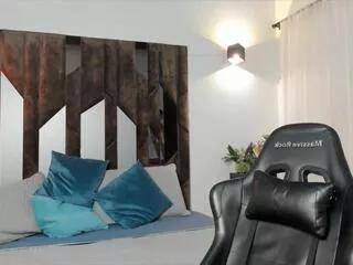 dante_lux from Flirt4Free is Freechat