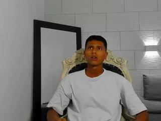 dante_rho from Flirt4Free is Freechat