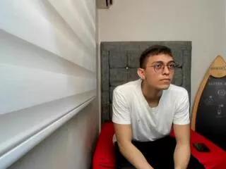 deyron_cooper from Flirt4Free is Freechat