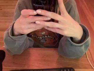 Girls free live sex cams: Check out the satisfaction of typing and cam2cam with our sensual livestreamers, who will teach you all about temptation and desires with their smoking hot physiques.