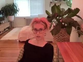 Girls free live sex cams: Check out the satisfaction of typing and cam2cam with our sensual livestreamers, who will teach you all about temptation and desires with their smoking hot physiques.