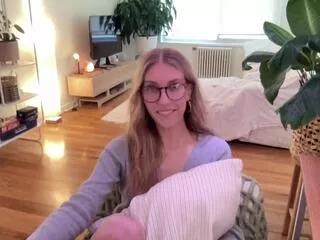 Girls free live sex cams: Check out the satisfaction of typing and cam2cam with our sensual livestreamers, who will teach you all about temptation and desires with their smoking hot physiques.