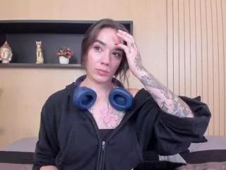 Girls free live sex cams: Check out the satisfaction of typing and cam2cam with our sensual livestreamers, who will teach you all about temptation and desires with their smoking hot physiques.