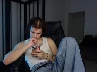 Girls free live sex cams: Check out the satisfaction of typing and cam2cam with our sensual livestreamers, who will teach you all about temptation and desires with their smoking hot physiques.