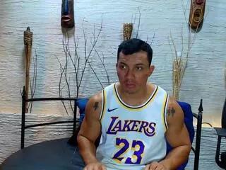 george_lewis from Flirt4Free is Freechat
