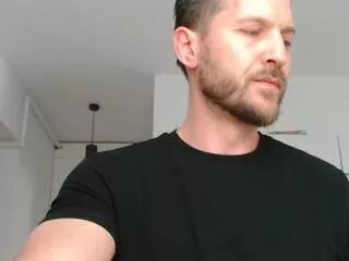 hadess from Flirt4Free is Freechat